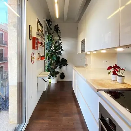 Vivienda Con Encanto En *